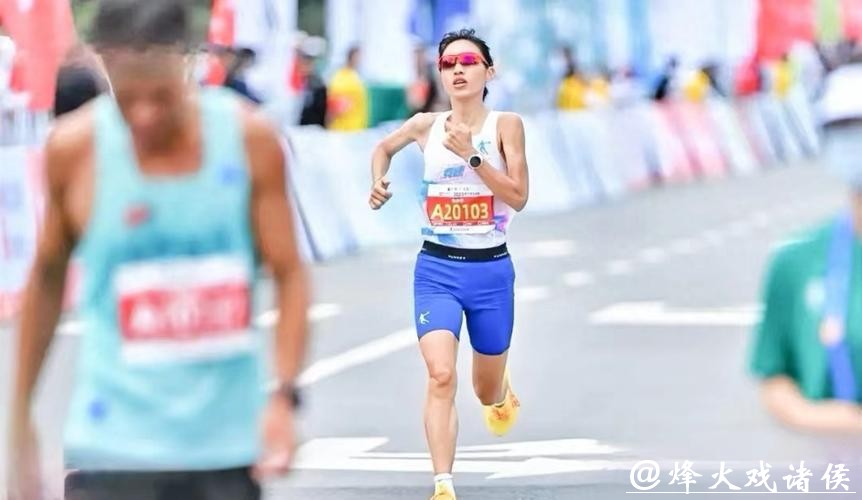 张水华2月休战冬训+看店+带孩子 重马挣3000美元先过个“肥年” 张水华2月休战冬训+看店+带孩子 重马挣3000美元先过个“肥年”